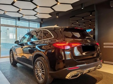 Mercedes GLC C254/X254 2025 GLC 200 d 4-Matic Avantgarde 2.0 (163KM) 2025, zdjęcie 3
