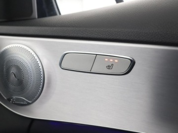 Mercedes Klasa C W205 Kombi Facelifting HYBRYDA 2.0 300 de 306KM 2020 Mercedes C 300 FV23% PHEV multi beam LED, zdjęcie 38