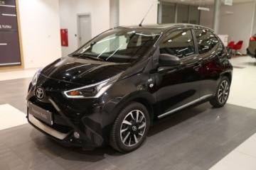 Toyota Aygo II Hatchback 3d Facelifting 1.0 VVT-i 72KM 2021 Toyota Aygo 1.0 VVT-i Black Edition X-shift Benzyna 72KM, zdjęcie 11