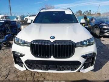BMW X7 2021 BMW X7 M50i 2021 4.4 Benzyna 523KM, zdjęcie 7