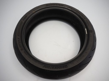 ШИНА BRIDGESTONE BATTLAX ГИПЕРСПОРТ 180/55/17