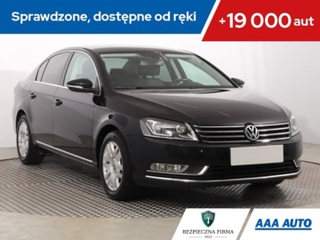 Volkswagen Passat B7 Limousine 2.0 TDI CR DPF BlueMotion 140KM 2014 VW Passat 2.0 TDI, Salon Polska, Serwis ASO