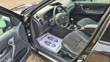 Renault Laguna II Hatchback 2.0 i 16V 135KM 2006 Renault Laguna Automat benzyna, zdjęcie 8