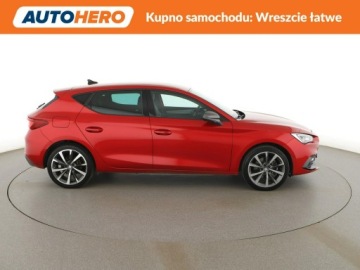 Seat Leon IV Hatchback Plug-In 1.4 e-HYBRID 204KM 2021 Seat Leon FR PHEV automat alcantara virtual navi, zdjęcie 8