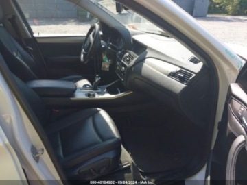 BMW X4 G01 2017 BMW X4 xdrive28i, 2017r., 4x4, 2.0L 2.0 Benzyna 240KM, zdjęcie 8