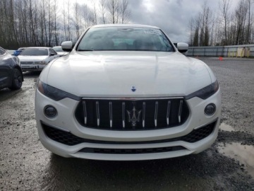 Maserati Levante 2022 Maserati Levante Base 2022 3.0 Benzyna 345KM, zdjęcie 5