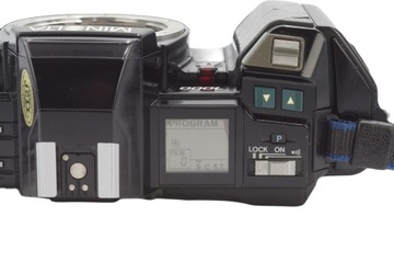 MINOLTA 7000 AF – бронированный аналог для любых погодных условий