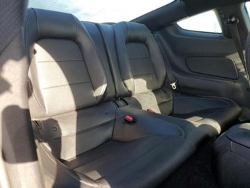 Ford Mustang VI Convertible 5.0 Ti-VCT 421KM 2017 Ford Mustang FORD MUSTANG GT 2017 5.0 Benzyna 421KM, zdjęcie 9