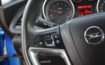 Opel Astra J OPC 2.0 Turbo ECOTEC 280KM 2015 Opel Astra OPC 2.0T Super Stan Niski Przebieg 2.0 Benzyna 280KM, zdjęcie 31