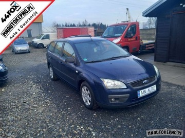 Ford Focus II Focus C-Max 1.6 i 16V Ti-VCT 115KM 2006 Ford Focus Ford Focus 1600 benzyna po oplatach
