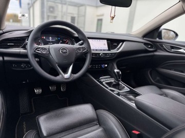 Opel Insignia I Sports Tourer Facelifting 2.0 CDTI Ecotec 170KM 2017 Opel Insignia 2.0 CDTI 170KM, 4x4, intellux, hak, skora, navi, bogata opcj, zdjęcie 5