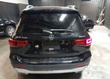 Mercedes GLB 2022 Mercedes-Benz GLB 2022, 2.0L, 4x4, od ubezpieczalni 2.0 Benzyna 221KM, zdjęcie 8