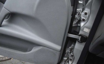 Mercedes Klasa E W210 Sedan 2.3 150KM 1996 Mercedes-Benz Klasa E Mercedes-Benz Klasa E 230 Classic 2.3 Benzyna 150KM, zdjęcie 21