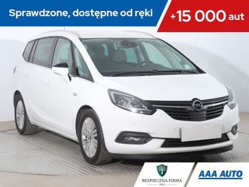 Opel Zafira C Tourer Facelifting 2.0 diesel 170KM 2017 Opel Zafira Tourer 2.0 CDTI, 167 KM, Automat