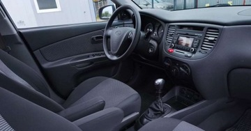 Kia Rio II Sedan 1.4 i 16V 97KM 2009 Kia Rio Kia Rio 1.4 Benzyna 97KM, zdjęcie 25