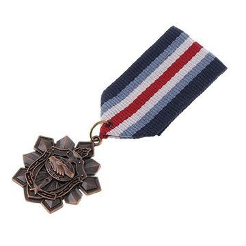 7xVintage Unisex odznaki wojskowe z medalem w