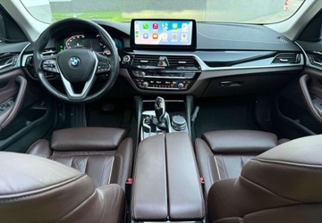 BMW Seria 5 G30-G31 Touring Facelifting 2.0 520i 184KM 2021 BMW Seria 5 BMW Seria 5 520i Touring Luxury Line 2.0 Benzyna 184KM, zdjęcie 7