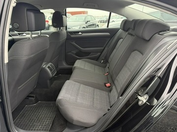 Volkswagen Passat B8 Limousine Facelifting 2.0 TDI SCR 150KM 2020 Volkswagen Passat 2,0 TDi DSG EVO Business, FV23%, zdjęcie 12