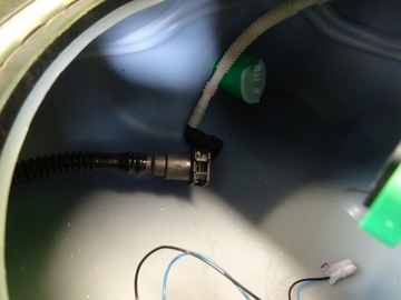 Топливный бак INFINITI QX30 Q30 2.0 T 18R