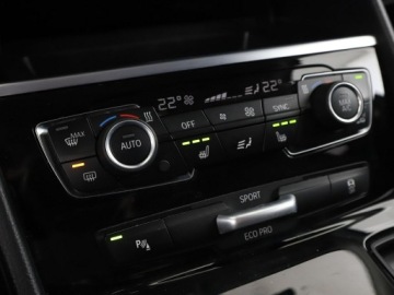 BMW Seria 2 F22-F23-F45-F46 Active Tourer 220d 190KM 2015 BMW 220 2.0D Automat xDrive Active Tourer, zdjęcie 26