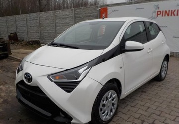 Toyota Aygo II Hatchback 3d Facelifting 1.0 VVT-i 72KM 2020 Toyota Aygo Okazja Benzyna 72KM, zdjęcie 5
