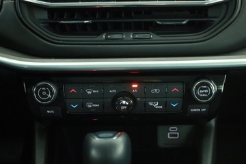 Jeep Compass II 2024 Jeep Compass 1.5 Turbo e-Hybrid, Salon Polska, zdjęcie 9