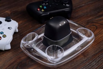 8BitDo Charge Dock BL для Xbox One и планшетов Series X|S