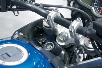 Uni-Tech, универсальное зарядное устройство с 1 портом USB