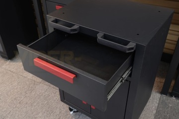 МЕБЕЛЬ ДЛЯ МАСТЕРСКОЙ С ПОДВИЖНЫМ СТОЛОМ И МОБИЛЬНЫМИ ШКАФАМИ, ШКАФОМ, ПОЛКОЙ SZ101