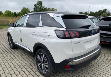 Peugeot 3008 II Plug-In Hybrid Facelifting 1.6 HYBRID 180KM 2023 Peugeot 3008 Allure Pack Hybrid 1.6 225KM EAT8 - automat 1.6 Hybryda 180KM, zdjęcie 3