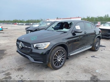 Mercedes GLC C254/X254 2023 Mercedes-Benz GLC 300 4Matic Coupe 2023 2.0l 2.0 Benzyna 255KM, zdjęcie 1