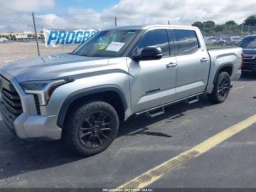 Toyota Tundra II 2023 Toyota Tundra SR5 2023 3.4l 3.4 Benzyna 389KM, zdjęcie 1