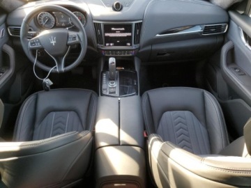 Maserati Levante 2023 Maserati Levante 2023, 3.0L, 4x4, GT, od ubezpieczalni 3.0 Benzyna 345KM, zdjęcie 7