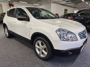 Nissan Qashqai I Crossover 2.0 dCi 150KM 2009 Nissan Qashqai 2.0 dCi 150 KM, Salon Polska, zdjęcie 2
