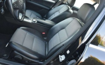 Mercedes Klasa C W204 Limuzyna 1.8 200 CGI BlueEFFICIENCY 184KM 2009 Mercedes-Benz Klasa C 1.8 Kompresor Automat PDC Sprowadzony 1.8 Benzyna, zdjęcie 27