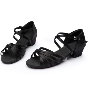 DZIEWCZĘCE OBUWIE DO LATINO SALSA CZARNE 3 CM 26
