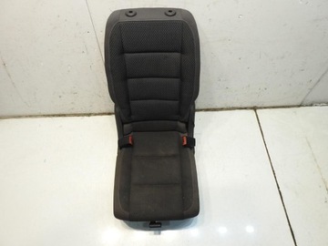 SEDADLO CENTRÁLNÍ ZADNÍ VW TOURAN 1T3 FACELIFT