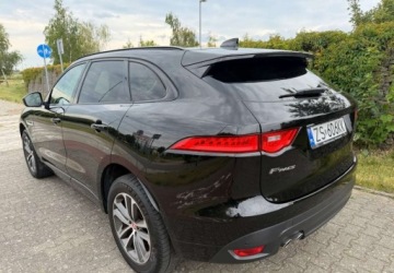 Jaguar F-Pace SUV 2.0 i4D 180KM 2018 Jaguar F-Pace Jaguar F-Pace 2.0 i4D AWD R-Sport 2.0 Diesel 180KM, zdjęcie 1