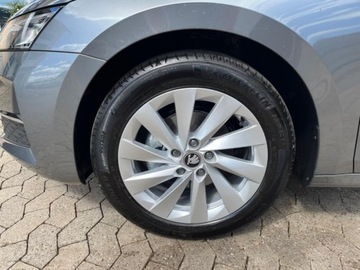 Skoda Octavia IV Liftback 1.5 TSI EVO 150KM 2025 Octavia Edition 130 Selection 1.5 TSI mHEV DSG 150KM 2025, zdjęcie 15