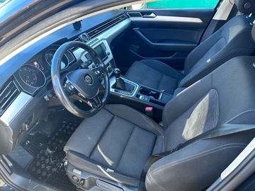 Volkswagen Passat B8 Limousine 1.8 TSI BlueMotion Technology 180KM 2015 VW PASSAT (3G2) 1.8 TSI 180 KM, zdjęcie 9