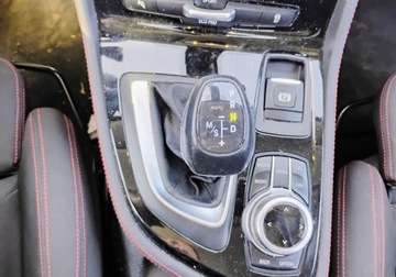 BMW Seria 2 F22-F23-F45-F46 2017 BMW Seria 2 2017r, 2.0 Diesel. AUTOMAT, Sport. Uszkodzony przod. 2.0, zdjęcie 15