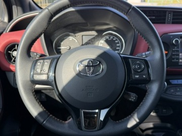 Toyota Yaris III Hatchback 5d Facelifting 2017 1.5 Hybrid 100KM 2018 Toyota Yaris Hybrid*Tylko 51000km*, zdjęcie 22