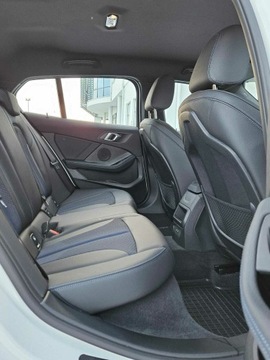 BMW Seria 1 F70 2024 BMW 118 BMW 118i Przebieg: 7600km!! 2024Salon Pols, zdjęcie 24