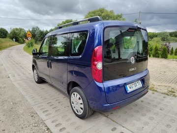 Fiat Doblo III Van 1.4 16v 95KM 2010 Osobowy / Benzyna / klimatyzacja, zdjęcie 2