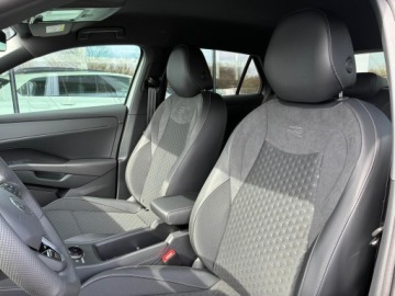 Volkswagen T-Roc I SUV Facelifting 1.5 TSI ACT 150KM 2026 Volkswagen T-Roc R-Line 1.5 eTSI 150 KM DSG, zdjęcie 5