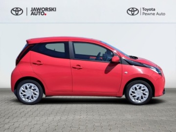 Toyota Aygo II Hatchback 5d 1.0 VVT-i 69KM 2018 Toyota Aygo 1.0 VVT-i X-play II (2014-) Toyota AYG, zdjęcie 16