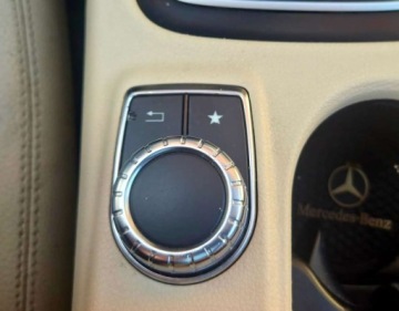 Mercedes GLA I Off-roader 2.0 250 211KM 2017 Mercedes-Benz GLA Mercedes-Benz GLA 250 4Matic 7G-DCT AMG Line 2.0 Benzyna, zdjęcie 14