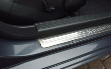 Mercedes Klasa C W204 Limuzyna 1.8 180 CGI BlueEFFICIENCY 156KM 2010 Mercedes-Benz Klasa C 1.8B Automat 2KPL KOL PDC Hak Oryginal Lakier Sprowa, zdjęcie 14