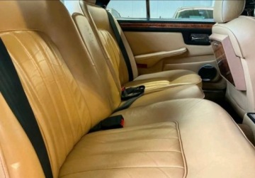 Jaguar XJ III 1980 Jaguar Daimler DOUBLE-SIX VANDEN PLAS 5.3 V12 5.3 Benzyna 295KM, zdjęcie 10