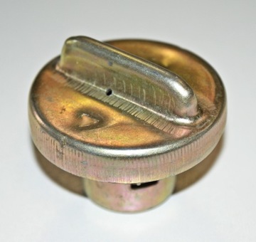 МЕТАЛЛИЧЕСКАЯ КРЫШКА ТОПЛИВА